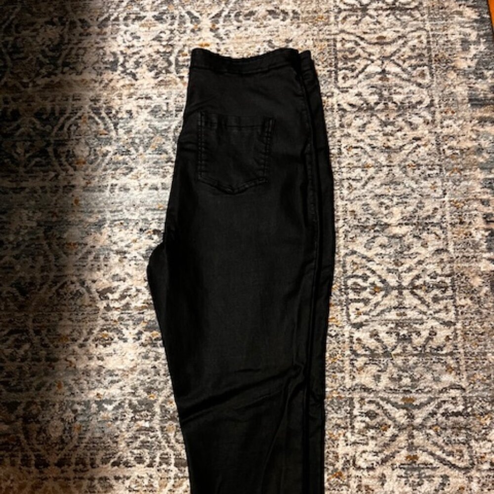 BOOHOO Stretch "Leather" pants